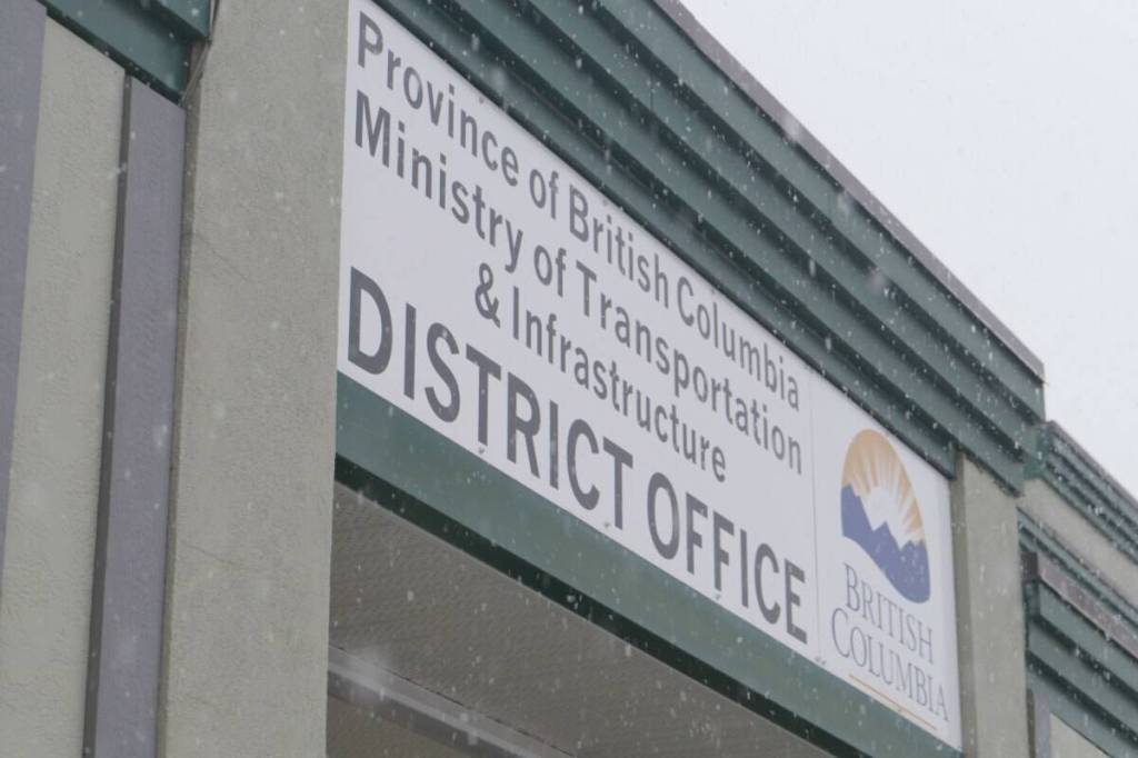 Transport ministry apologizes to Revelstoke for blast avalanche disturbances